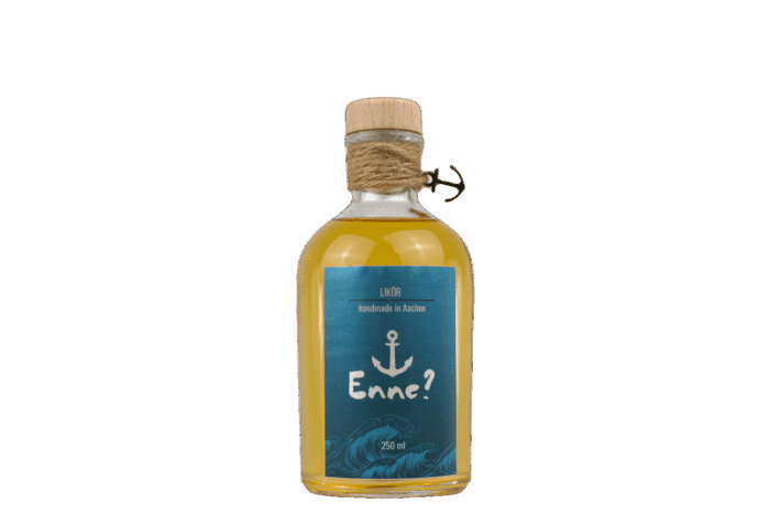 Haselnusslikör mit Rum